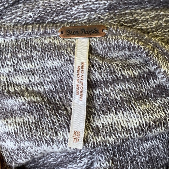 Free People ~ Marble Linen Cross Over Sweater - Picture 7 of 7